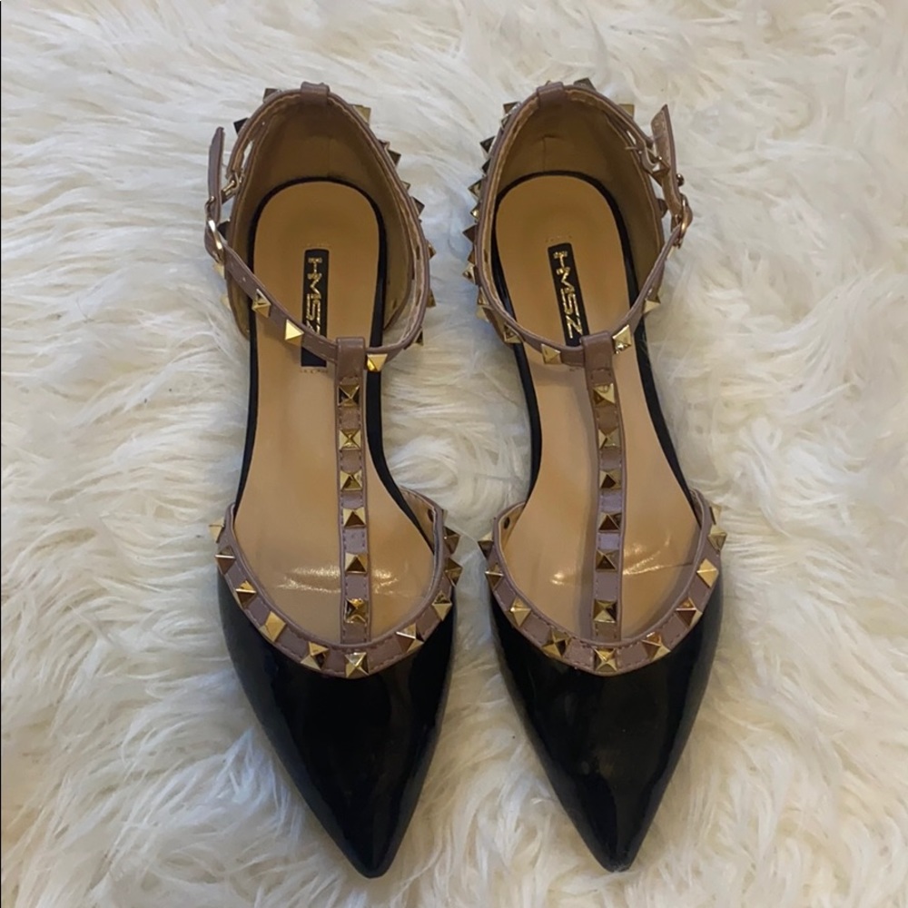Black flats